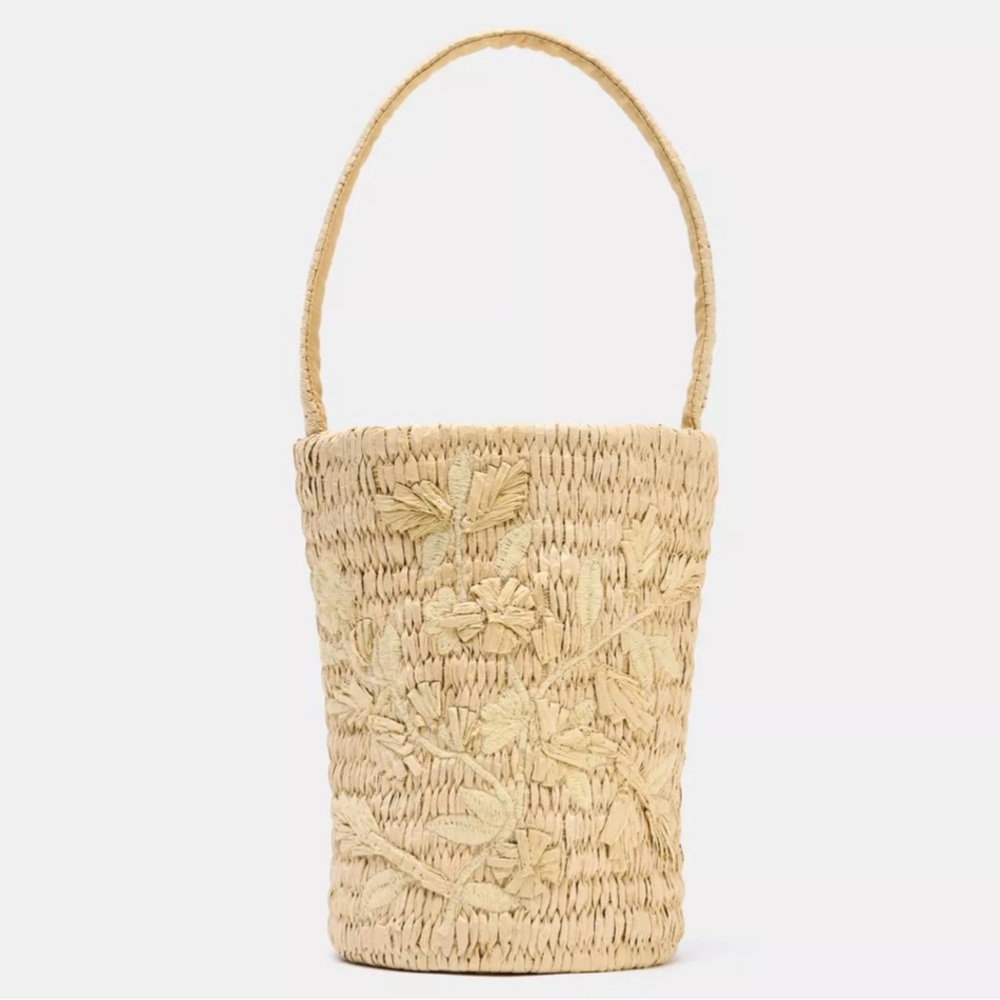 ZARA Straw Bag with Floral Embroidery in Light Beige